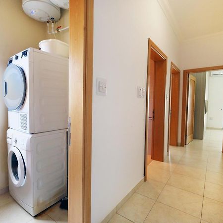 Modern 3Br Stylish & Spacious Apartment - Close To Sliema Promenade Gżira Kültér fotó