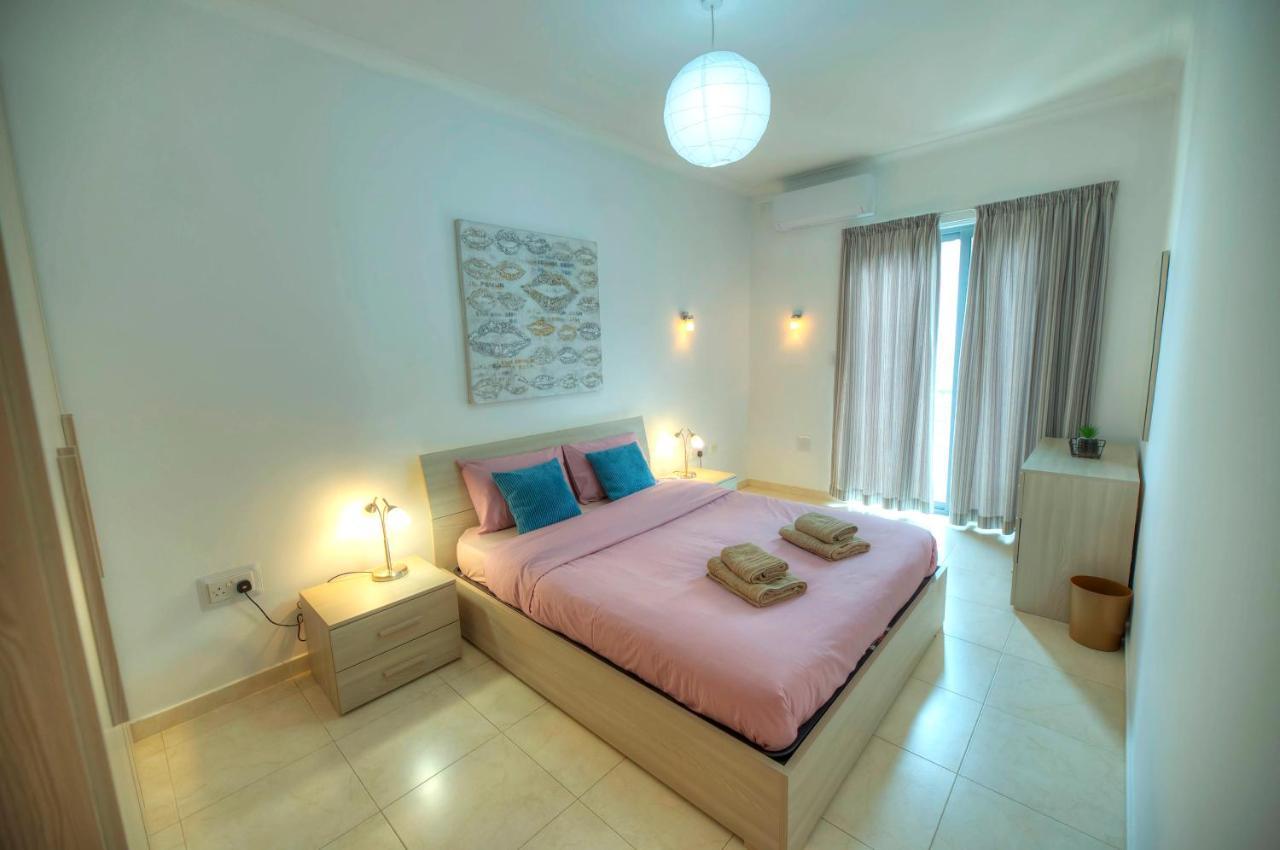 Modern 3Br Stylish & Spacious Apartment - Close To Sliema Promenade Gżira Kültér fotó