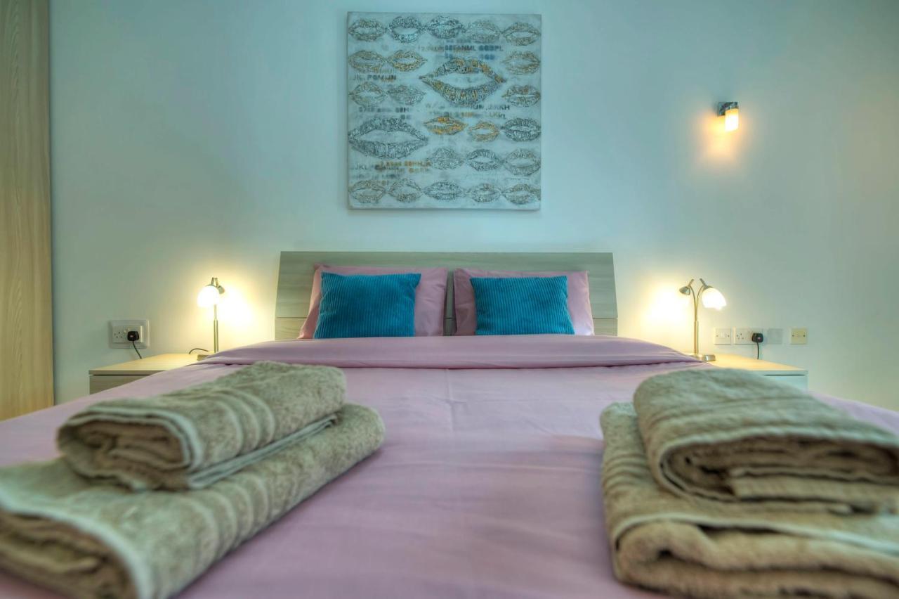 Modern 3Br Stylish & Spacious Apartment - Close To Sliema Promenade Gżira Kültér fotó
