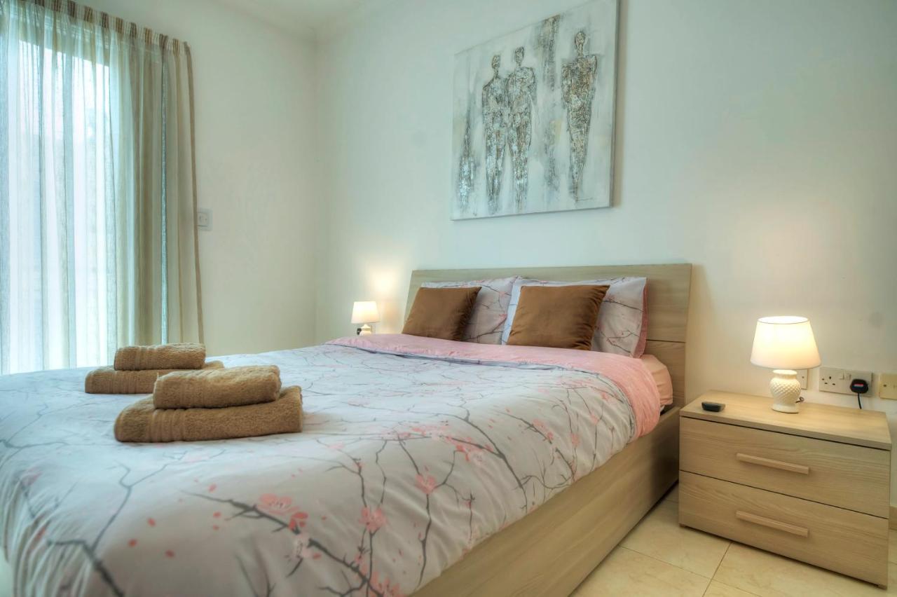 Modern 3Br Stylish & Spacious Apartment - Close To Sliema Promenade Gżira Kültér fotó