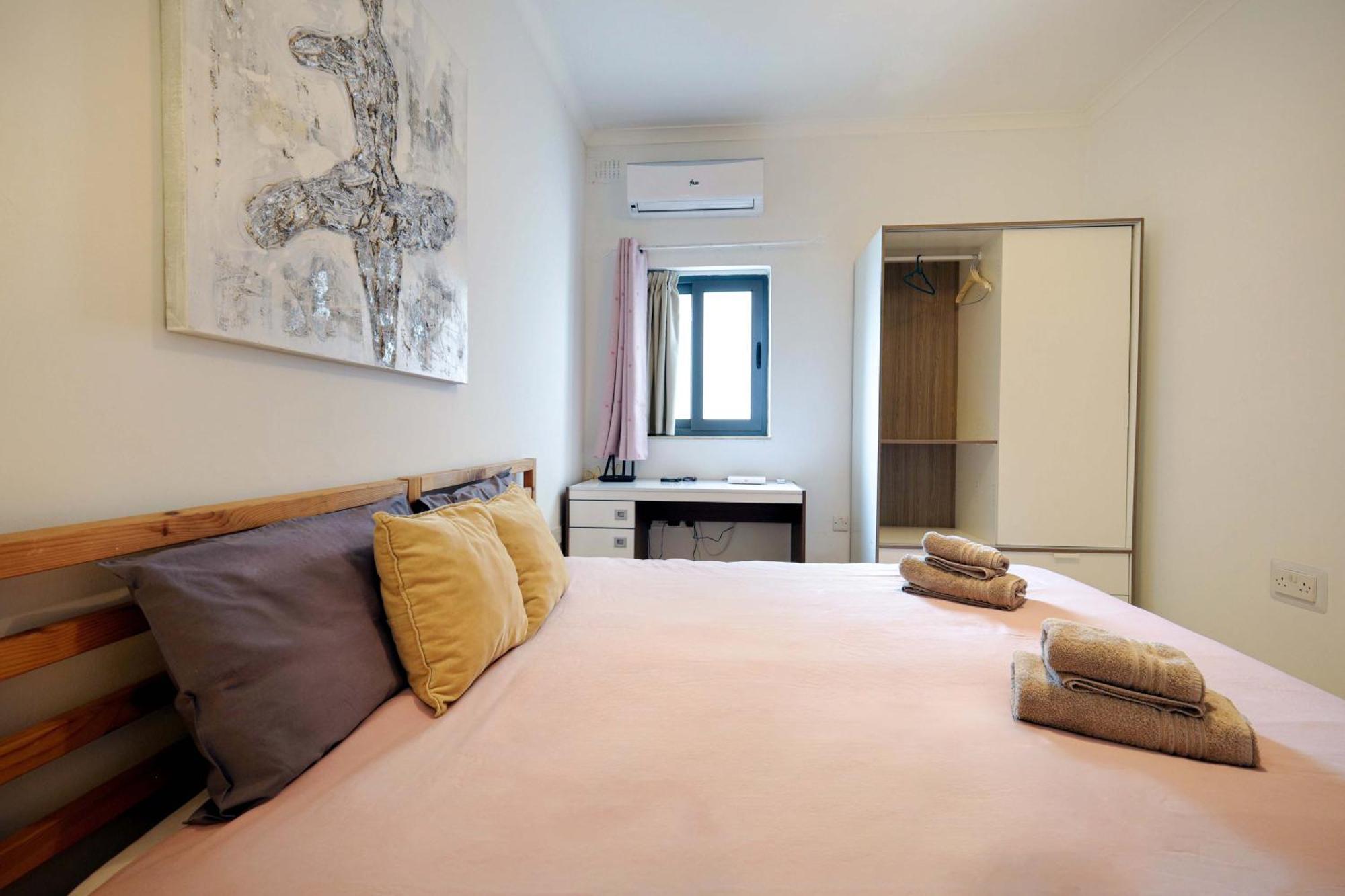 Modern 3Br Stylish & Spacious Apartment - Close To Sliema Promenade Gżira Kültér fotó