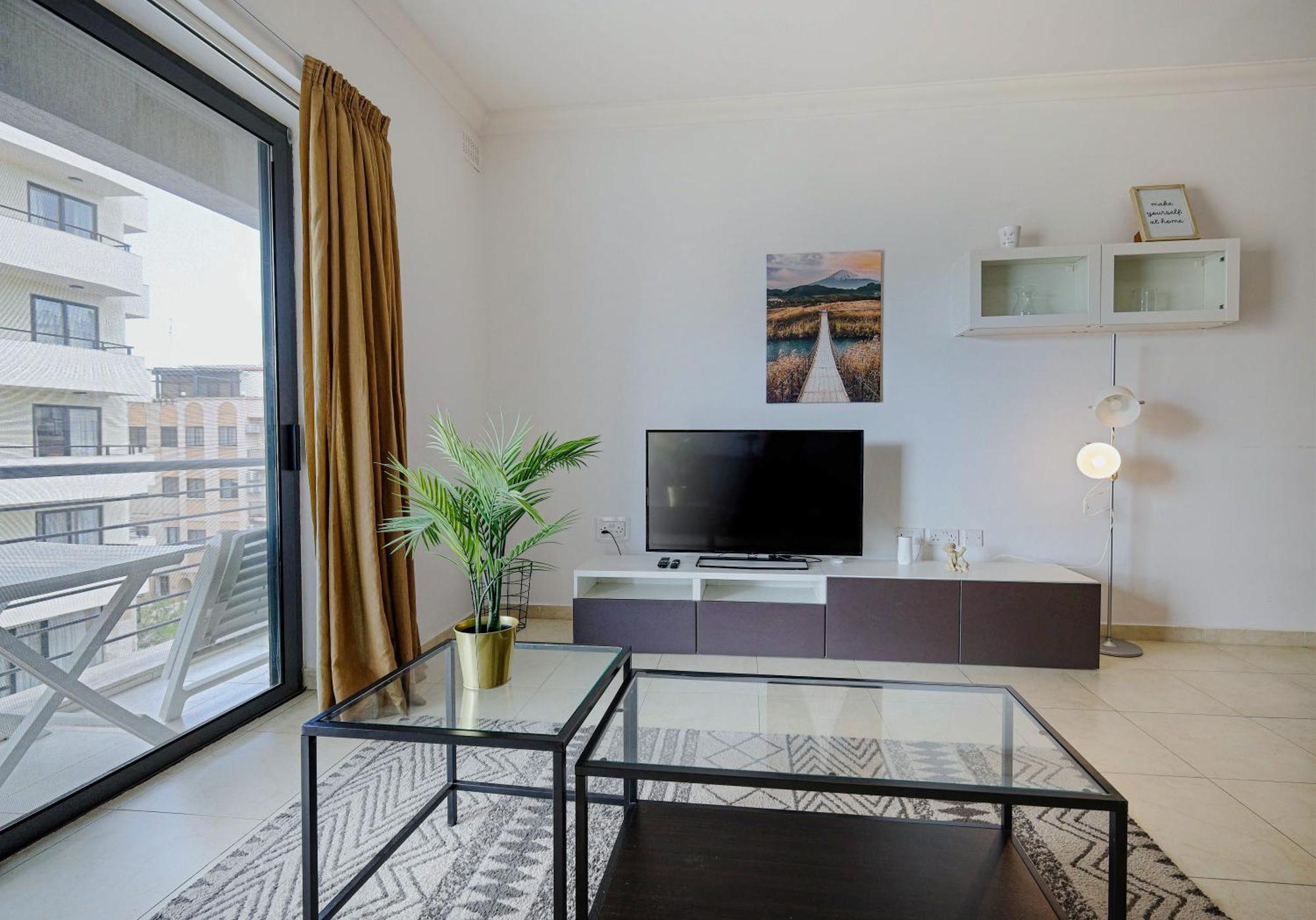 Modern 3Br Stylish & Spacious Apartment - Close To Sliema Promenade Gżira Kültér fotó